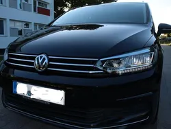 Schwarz Gebraucht 2020 VW Touran United Van / Kleinbus | 22.299 € (Guter Preis)