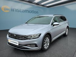 Silber Gebraucht 2023 VW Passat Kombi | 30.649 € (Fairer Preis)