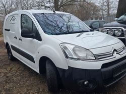 Weiß Gebraucht 2013 Citroën Berlingo Van / Kleinbus | 2.800 € (Teuer)