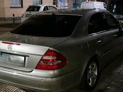 Beige Gebraucht 2007 Mercedes E320 Limousine | 5.999 € (Fairer Preis)