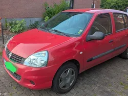Rot Gebraucht 2010 Renault Clio II Campus Limousine | 1.700 € (Guter Preis)