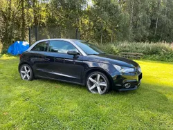 Schwarz Gebraucht 2011 Audi A1 Ambition Kleinwagen | 7.250 € (Fairer Preis)