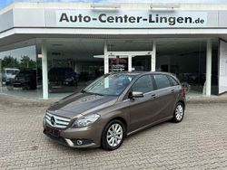 Grau Gebraucht 2012 Mercedes B180 Van / Kleinbus | 8.995 € (Fairer Preis)