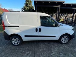 Weiß Gebraucht 2023 Fiat Doblò Van / Kleinbus | 17.900 € (Guter Preis)