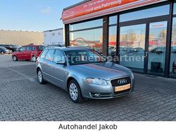 Grau Gebraucht 2005 Audi A4 Premium Kombi | 1.799 € (Fairer Preis)