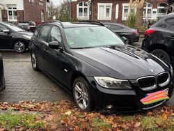 Schwarz Gebraucht 2010 BMW 318 Efficient Dynamics Kombi | 3.800 € (Superpreis)