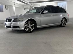 Grau Gebraucht 2011 BMW 318 Kombi | 4.790 € (Superpreis)