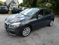 Grau Gebraucht 2016 BMW 225 iPerformance Van / Kleinbus | 9.999 €