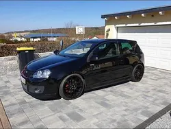 Schwarz Gebraucht 2005 VW Golf V GTI Coupé | 9.999 €