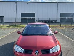 Rot Gebraucht 2003 Renault Mégane II Coupé | 1.000 € (Superpreis)