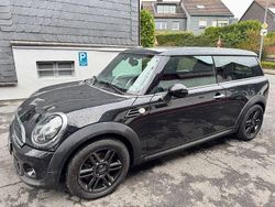 Schwarz Gebraucht 2011 Mini Cooper D Clubman Kombi | 4.000 €