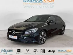 Nachtschwarz unilack Gebraucht 2017 Mercedes CLA180 Limousine | 20.750 € (Fairer Preis)