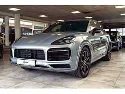 Silber Gebraucht 2022 Porsche Cayenne GTS SUV | 93.777 € (Fairer Preis)
