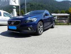 Blau Gebraucht 2014 Volvo V40 CC Ocean Race Kombi | 18.900 €