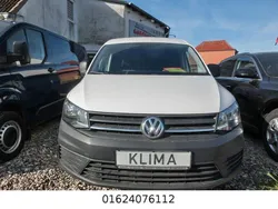 Weiß Gebraucht 2017 VW Caddy Van / Kleinbus | 13.400 € (Fairer Preis)