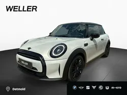 Silber Gebraucht 2022 Mini Cooper Classic Kleinwagen | 23.790 € (Teuer)