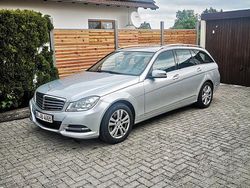 Silber Gebraucht 2014 Mercedes 220 Kombi | 7.850 € (Superpreis)