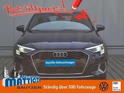 Navarrablau metallic Gebraucht 2020 Audi A3 Sportback Advanced Limousine | 28.989 € (Teuer)