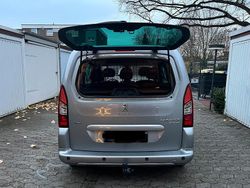 Silber Gebraucht 2018 Peugeot Partner Tepee Van / Kleinbus | 6.700 € (Guter Preis)