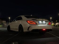 Weiß Gebraucht 2015 Mercedes CLS63 AMG AMG Limousine | 54.961 €