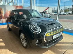 Schwarz Gebraucht 2021 Mini Cooper SE Kleinwagen | 16.990 € (Fairer Preis)