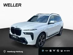 Mineralweiß (weiß) Gebraucht 2024 BMW X7 M Sport SUV | 86.320 €