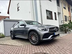 Schwarz Gebraucht 2019 Mercedes GLC300 AMG Coupé | 39.990 € (Etwas zu teuer)