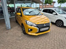 Gelb Gebraucht 2024 Mitsubishi Space Star Kleinwagen | 17.490 € (Teuer)