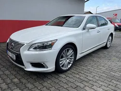 Weiß Gebraucht 2013 Lexus LS600h Luxury Line Limousine | 26.250 €