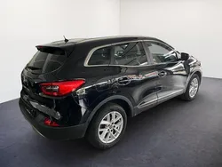 Schwarz schwarz Gebraucht 2017 Renault Kadjar XMOD SUV | 10.909 € (Fairer Preis)