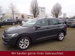 Uranograu Gebraucht 2024 VW Tiguan Move SUV | 29.699 € (Guter Preis)