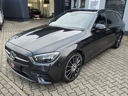Grau Gebraucht 2021 Mercedes E300 AMG Kombi | 39.990 € (Etwas zu teuer)