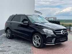 Obsidianschwarz metalliclack Gebraucht 2016 Mercedes GLE350 AMG line SUV | 28.900 € (Etwas zu teuer)