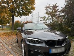 Grau Gebraucht 2020 BMW 220 M Sport Cabrio | 25.500 € (Fairer Preis)
