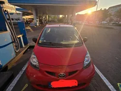 Rot Gebraucht 2006 Toyota Aygo Kleinwagen | 1.850 € (Fairer Preis)