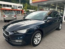 Verde vibrante (olivin) Gebraucht 2022 Seat Leon Style Limousine | 12.990 € (Fairer Preis)