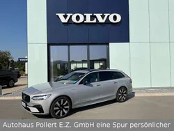 Silver dawn / metallic Gebraucht 2024 Volvo V90 Ultra Kombi | 71.900 €