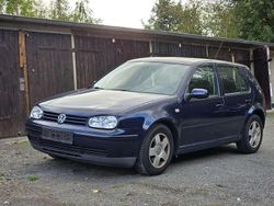Blau Gebraucht 1999 VW Golf IV Highline Kleinwagen | 1.500 € (Guter Preis)