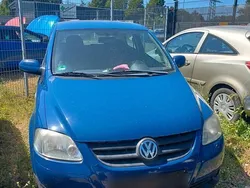 Blau Gebraucht 2005 VW Fox Kleinwagen | 500 € (Fairer Preis)
