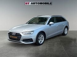 Silber Gebraucht 2022 Audi A4 Sport Kombi | 16.990 € (Fairer Preis)