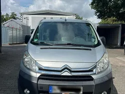 Grau Gebraucht 2016 Citroën Dispatch Van / Kleinbus | 8.200 €