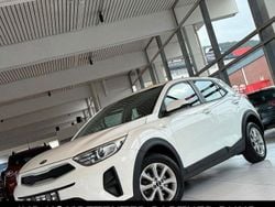 Weiß Gebraucht 2021 Kia Stonic Edition 7 SUV | 13.991 € (Superpreis)