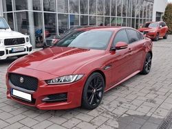 Rot Gebraucht 2015 Jaguar XE R-Sport Limousine | 14.900 €