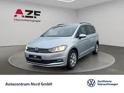 Silber Gebraucht 2023 VW Touran Comfortline Van / Kleinbus | 32.890 € (Guter Preis)