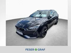 Mitternachtsschwarz Gebraucht 2024 Cupra Leon Kombi | 29.250 € (Fairer Preis)