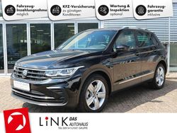 Deep black perleffekt Gebraucht 2023 VW Tiguan Life SUV | 31.850 € (Fairer Preis)