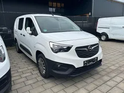 Weiß Gebraucht 2020 Opel Combo Edition Van / Kleinbus | 9.900 € (Guter Preis)