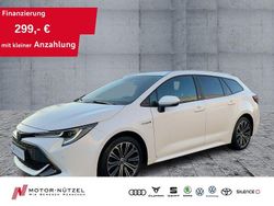 Weiß Gebraucht 2021 Toyota Corolla Team Kombi | 22.450 € (Guter Preis)