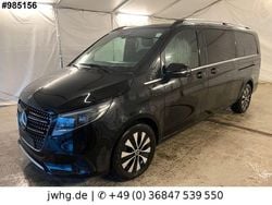 Schwarz Gebraucht 2024 Mercedes V300 Avantgarde Van / Kleinbus | 62.950 €
