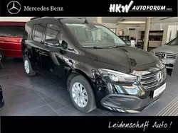 Andere Gebraucht 2023 Mercedes 180 Progressive Limousine | 26.550 € (Fairer Preis)
